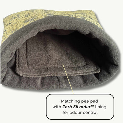 Envelop your guinea pig in gothic glamour with this dark, cozy snuggle sack—fleece-lined and spooky-chic for enchanted naps.